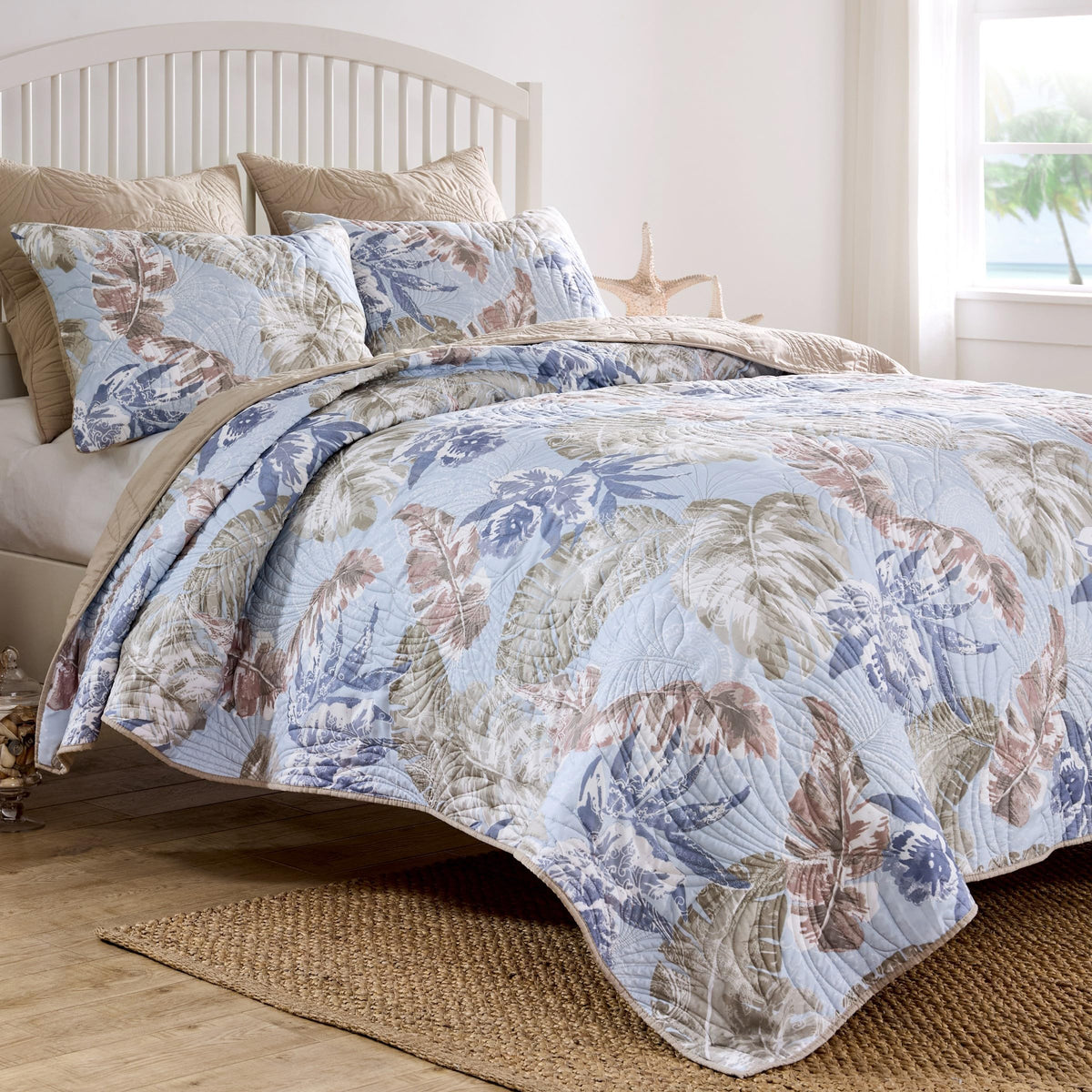 Greenland Home Tropics Palm Leaves Coastal Cotton Blend Quilt Set, 2-Piece Twin/XL, Coral