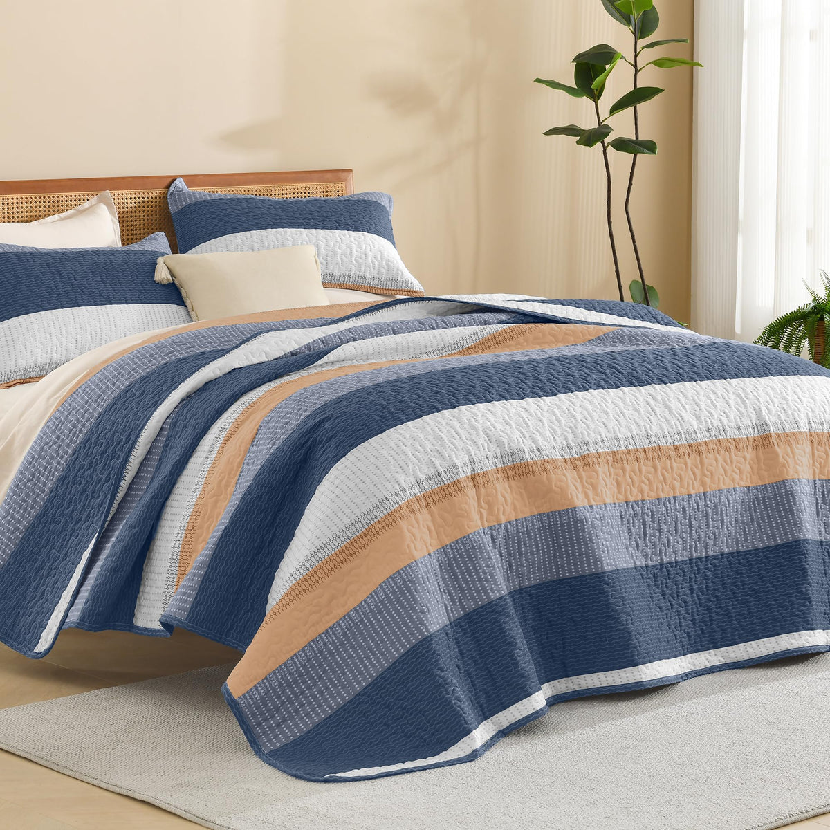 Litanika Queen Size Quilt, 3 Pcs Black and White Stripe Bedding Set