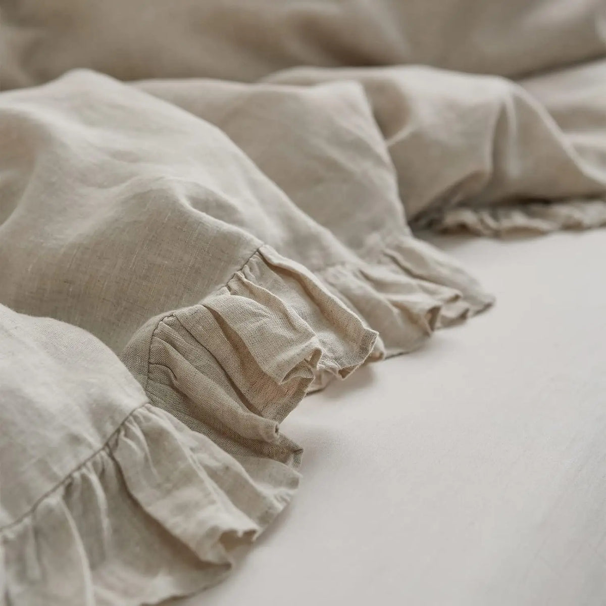 Simple&Opulence 100% Linen Duvet Cover Set, Natural French Flax Ruffle Duvet Cover, Breathable Comfy Linen Bedding Comforter Cover with Pillowcase,tiktokshopsummersale