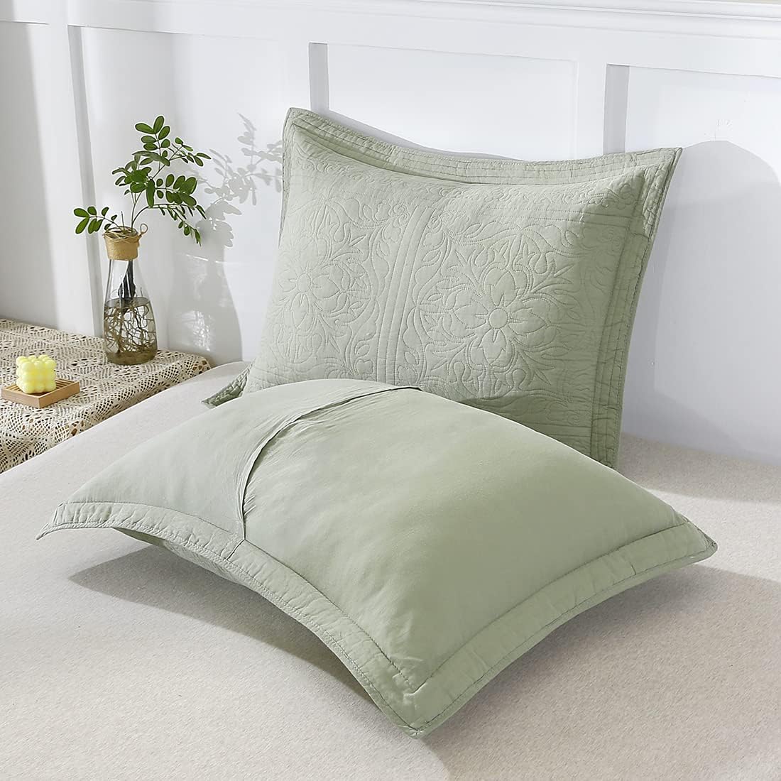 WINLIFE 100% Cotton Quilted Pillow Sham Floral Printed Pillow Cover Sage Green, Standard Size, 20 x 26 Inch