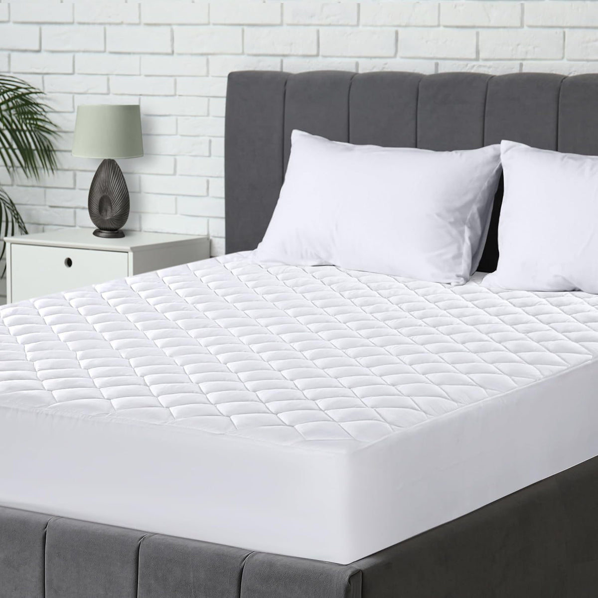 King Mattress Pad, Quilted Mattress Protector Topper fits 16" Deep Pocket