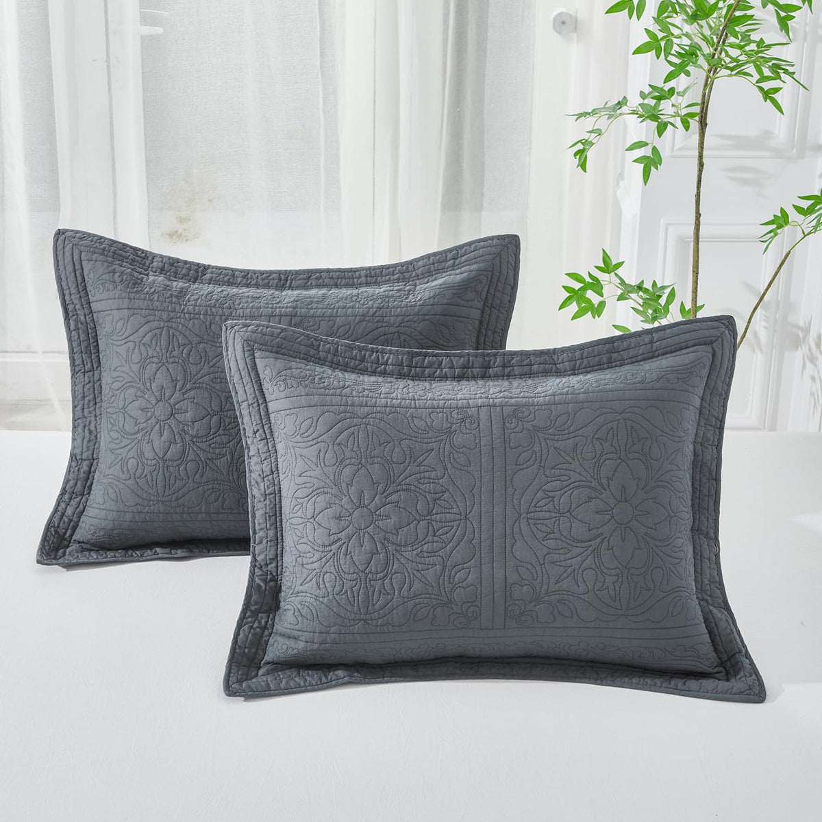 WINLIFE 100% Cotton Quilted Pillow Sham Floral Printed Pillow Cover Sage Green, Standard Size, 20 x 26 Inch