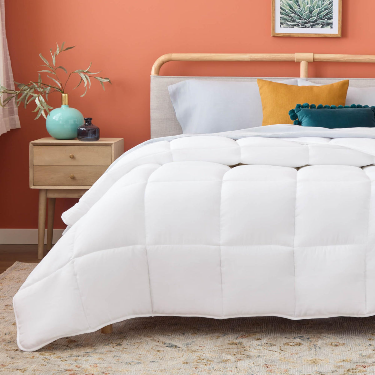 Linenspa White Down Alternative Comforter and Duvet Insert, for Queen Size Bed – All-Season Comforter with Box Stitch and 8 Duvet Loops – Bedding for Kids, Teens, and Adults