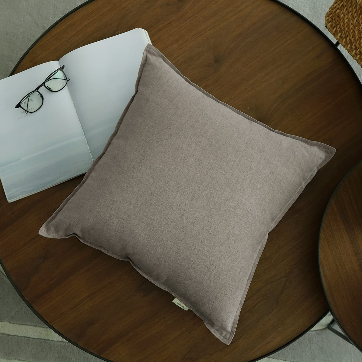 Jeanerlor Cotton Linen Square Decorative Throw Pillow Case Cushion Cover with Twin Needles Stitch on Edge,for Wedding Party Gift Car 12"x20"(30 x 50cm), Olive Green