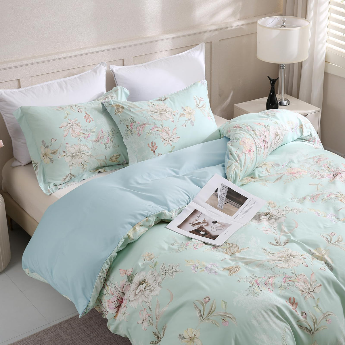 LONAVA Queen Floral 3 Pcs Duvet Cover Set, Breathable Soft Microfiber Glass Green Lining Comforter Cover with Zipper Closure, and 2 Anti-Pilling, Fade Resistant Pillowcases, Fall Floral