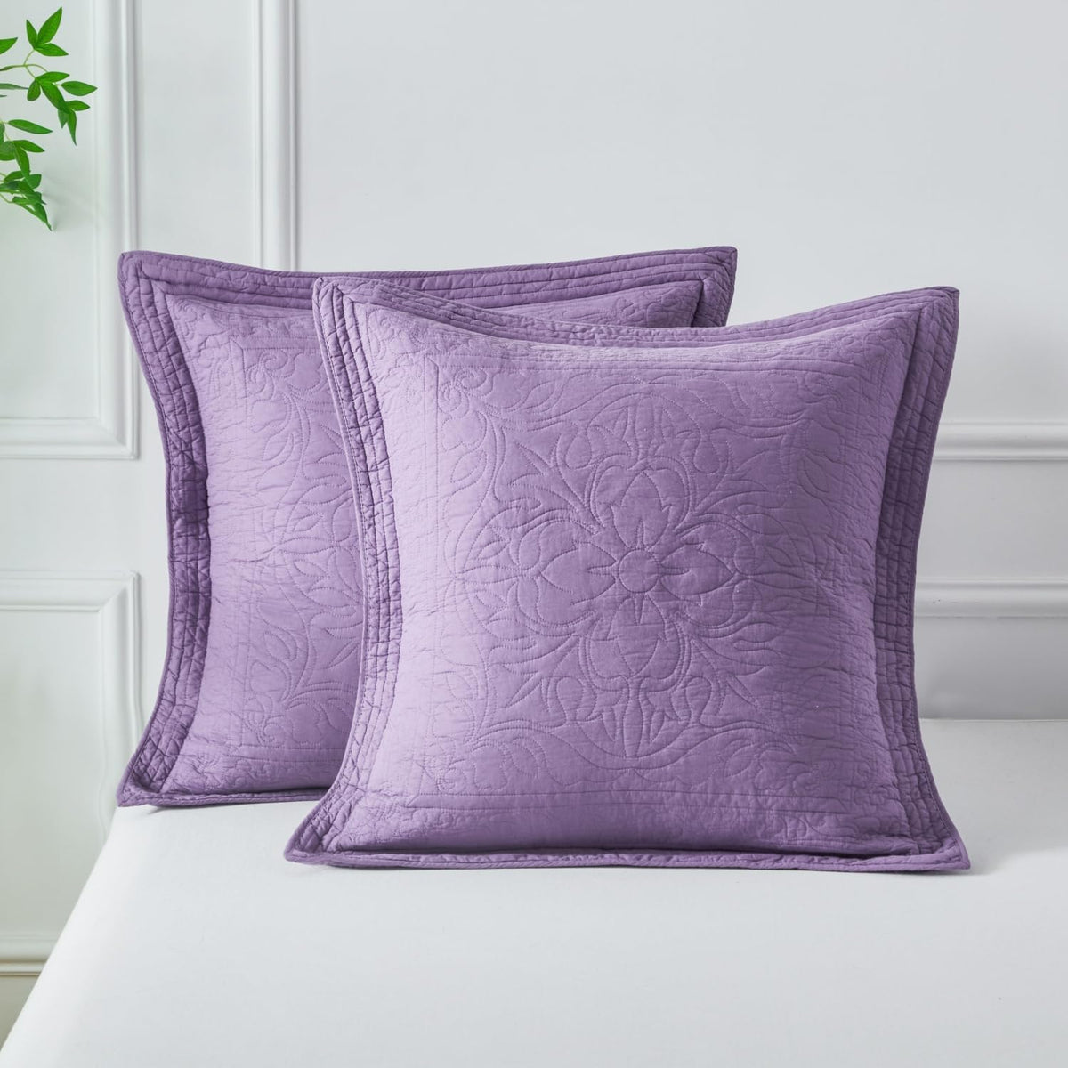 WINLIFE 100% Cotton Quilted Pillow Sham Floral Printed Pillow Cover Sage Green, Standard Size, 20 x 26 Inch