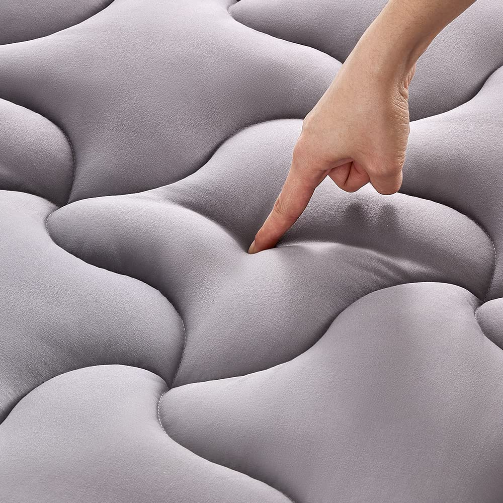 SLEEP ZONE Cooling Mattress Topper Queen Mattress Pad, Quilted Fitted Mattress Cover, Machine Washable, Soft Fluffy Down Alternative, Deep Pocket 8~21 inch (White, Queen)