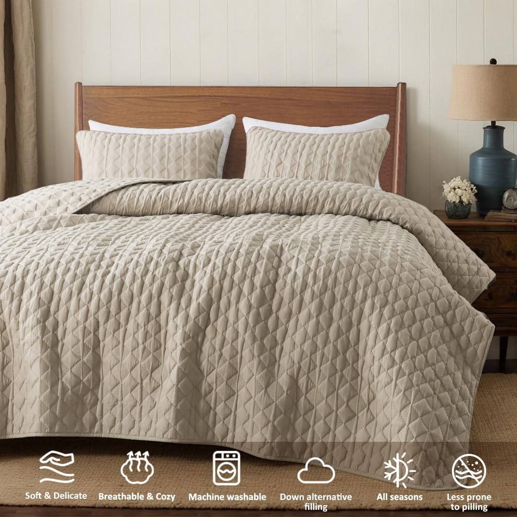 WDCOZY Oversized California Cal King Size Quilt Bedding Sets with 2 Pillow Shams, Beige Tan Cream Lightweight Soft Bedspread Coverlet Bed Cover, All Season Spring Summer, 3 Pieces, 116x106 inches