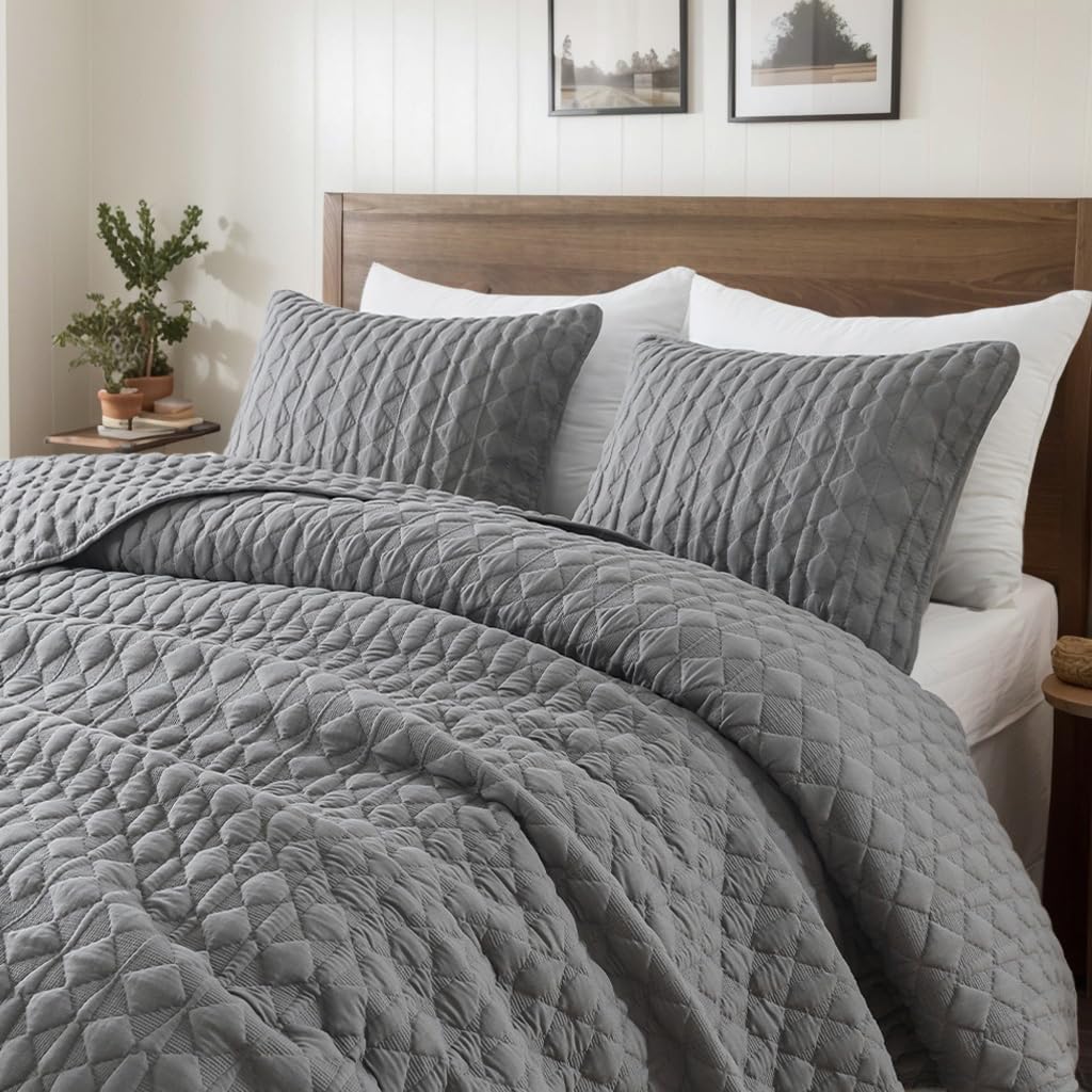 WDCOZY Oversized California Cal King Size Quilt Bedding Sets with 2 Pillow Shams, Beige Tan Cream Lightweight Soft Bedspread Coverlet Bed Cover, All Season Spring Summer, 3 Pieces, 116x106 inches