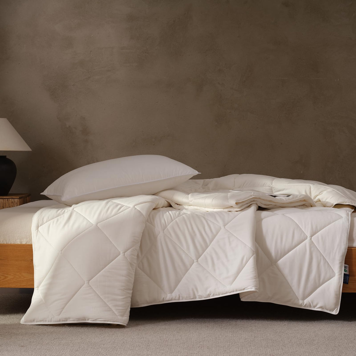 EP Mode Pure Wool Comforter, Lightweight for Summer, Twin