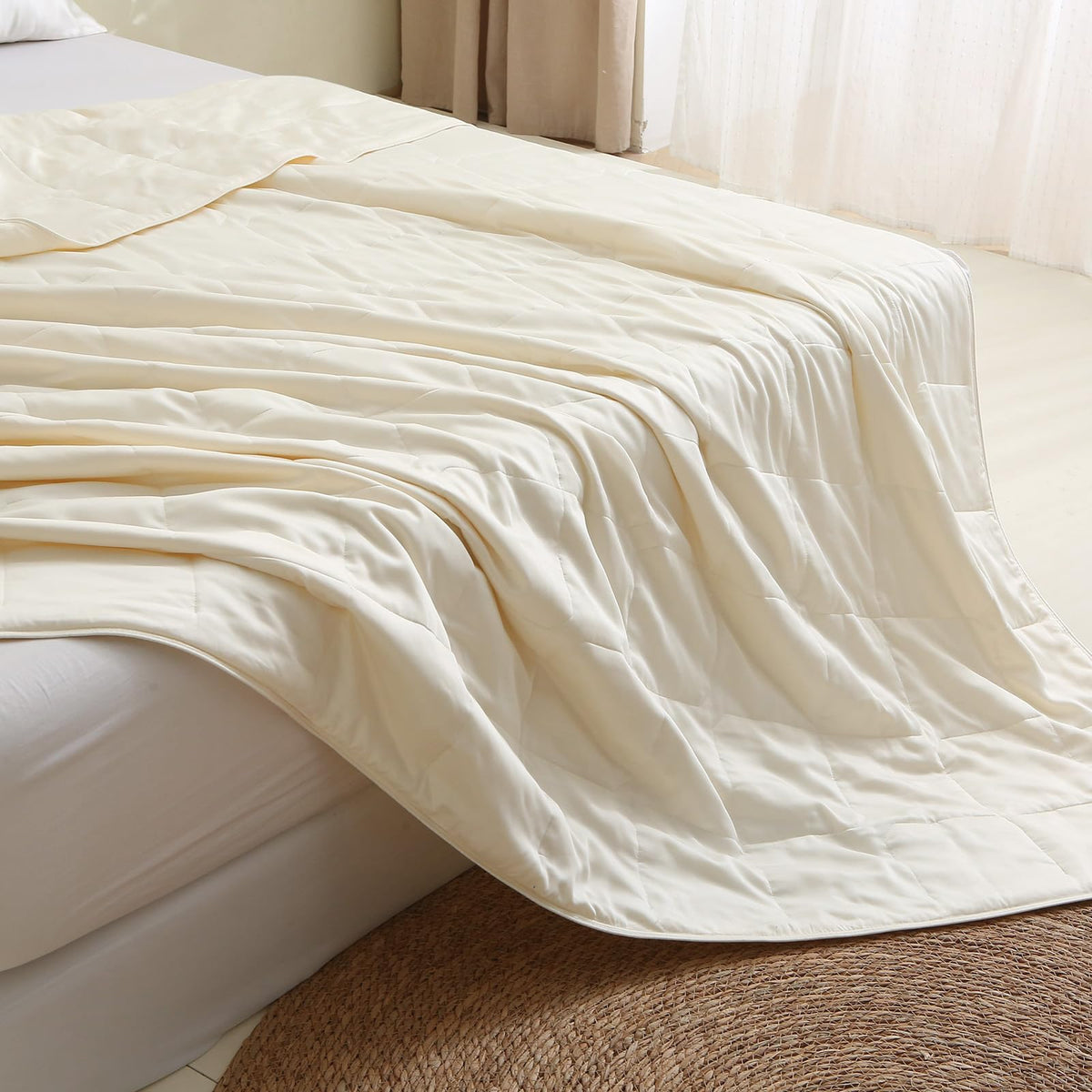 EP Mode Lightweight Quilt Blanket for Summer, Viscose from Bamboo Fabric & Filling, Natural, Breathable & Machine Washable- Sage Green, King