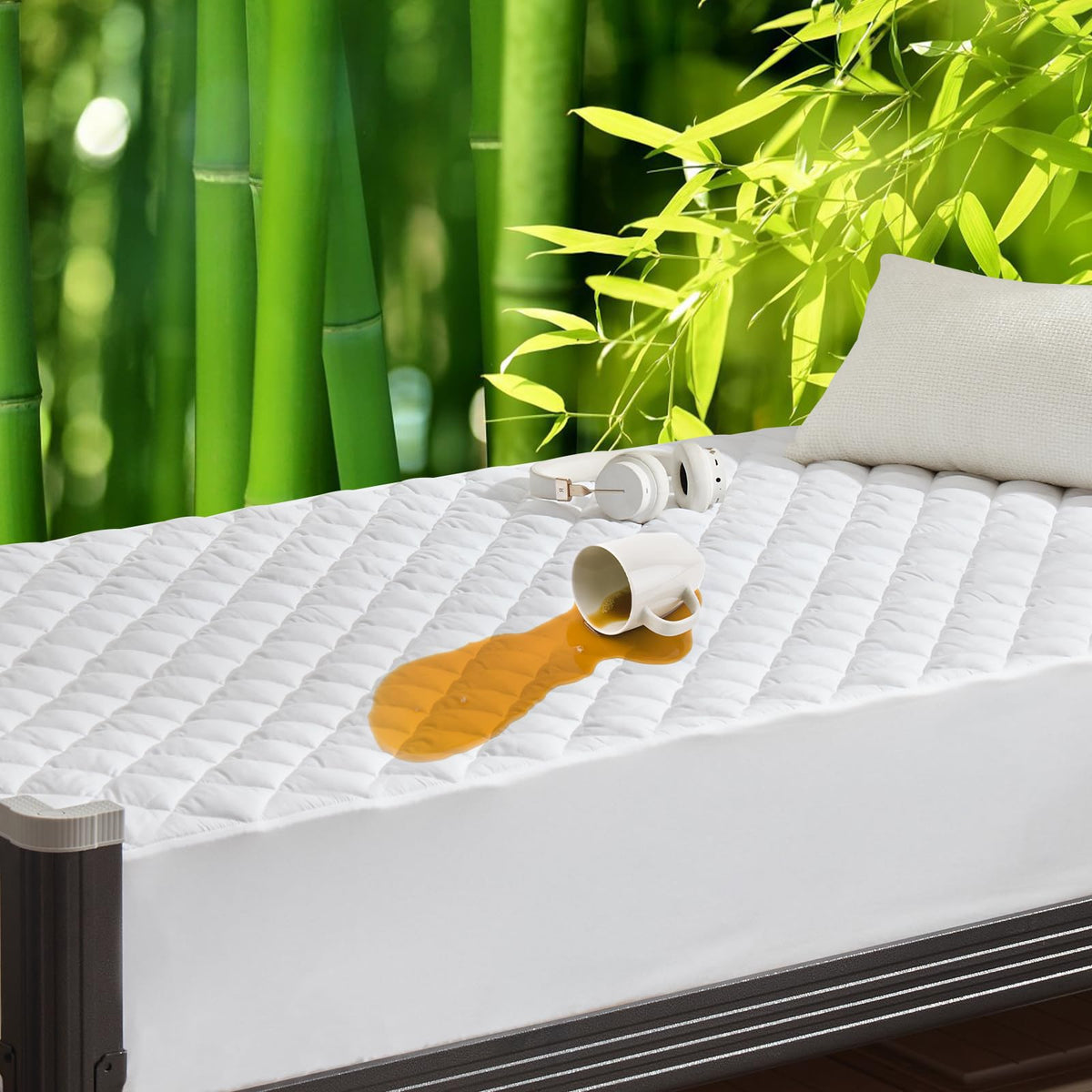 Queen Size Waterproof Mattress Protector Quilted, Breathable Ultra-Soft Filling Mattress Pad, Fitted Deep Pocket Mattress Cover Fits 6''-25'' Mattress White