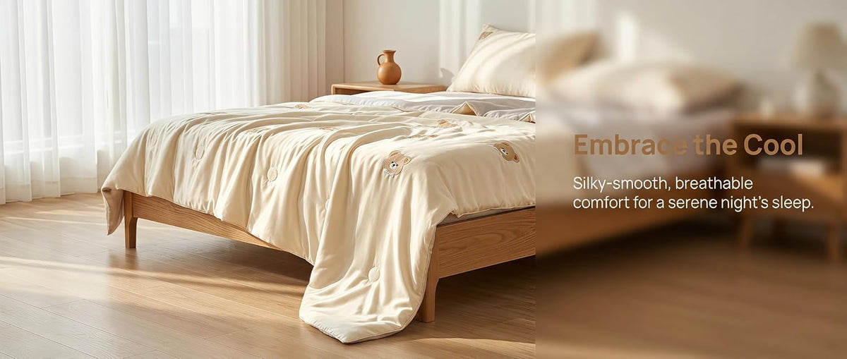 4-Piece Set Cooling Ice Silk Summer Quilt with Bear Embroidery Breathable Soft Bedding for Hot Sleepers
