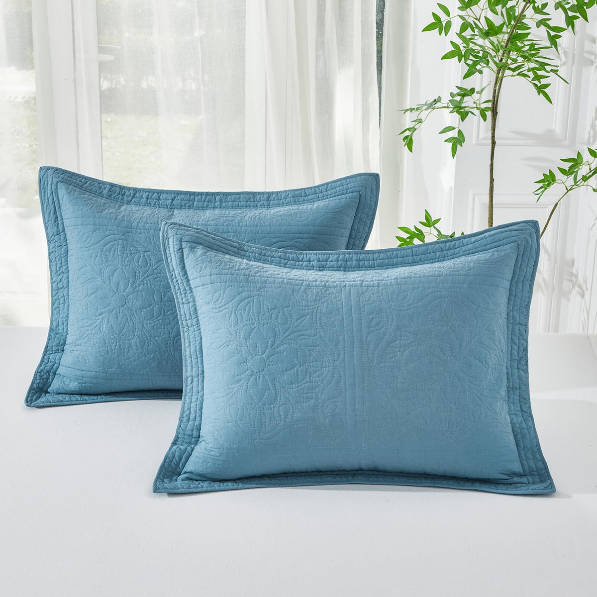 WINLIFE 100% Cotton Quilted Pillow Sham Floral Printed Pillow Cover Sage Green, Standard Size, 20 x 26 Inch