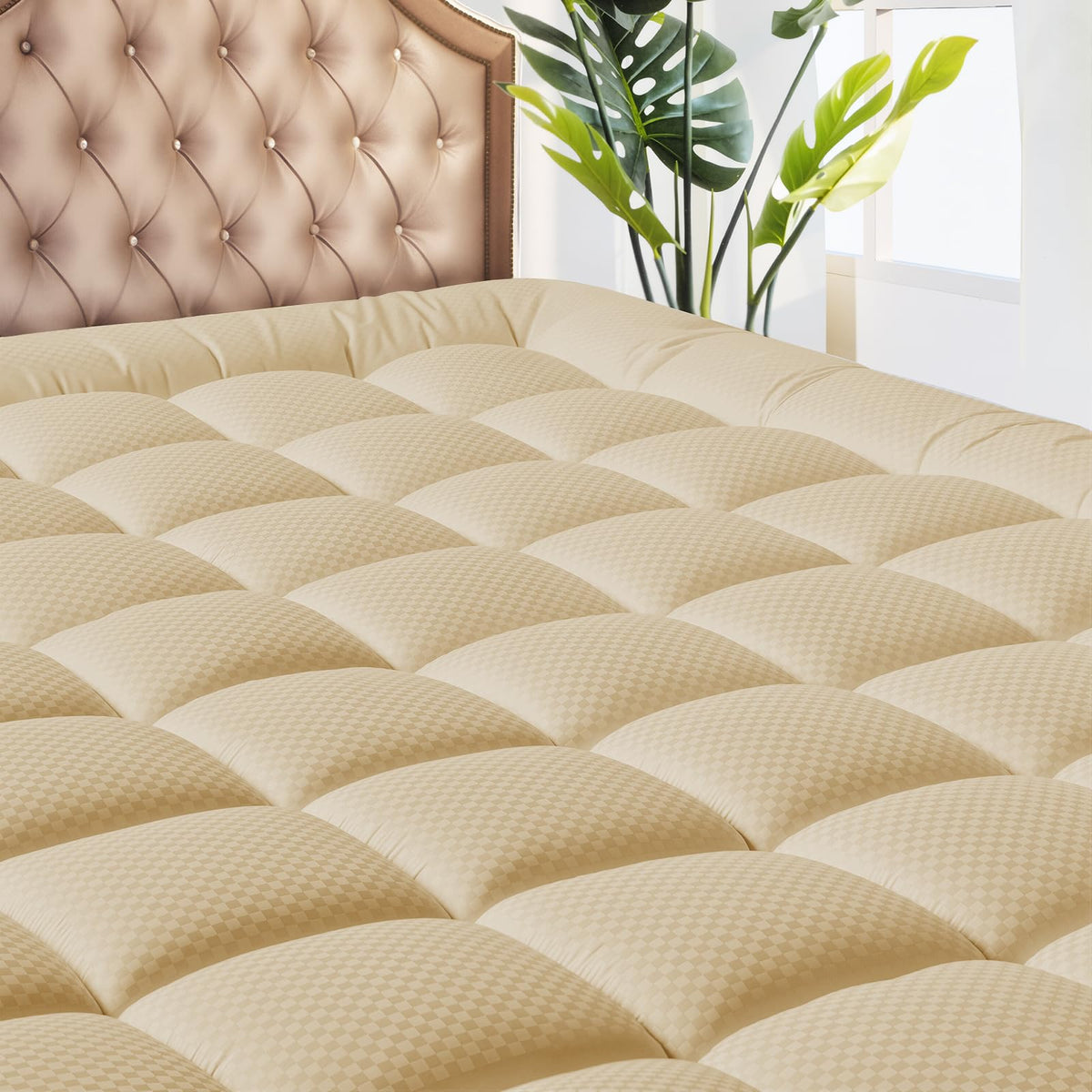 MATBEBY Twin Size Mattress Pad - Cooling Breathable Mattress Topper, Quilted Fitted Mattress Protector, Pillow Top Mattress Cover with 8-21" Deep Pocket, Soft, Machine Washable, White, 39x75 Inches