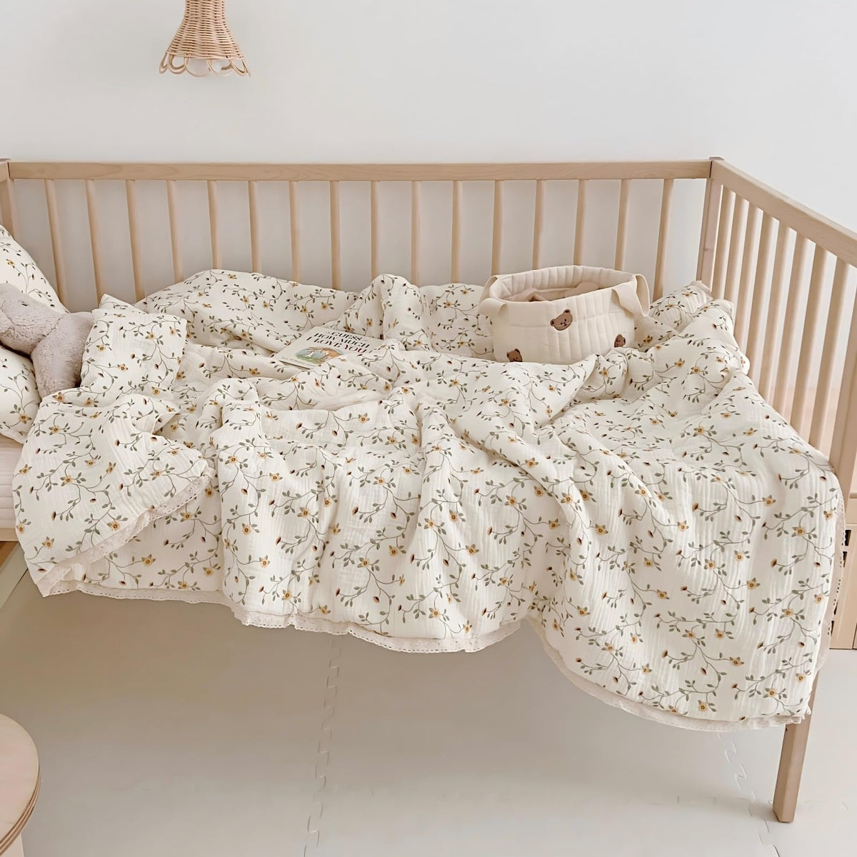 BuLuTu Shabby Chic Floral Quilt for Full Size Bed Blankets Muslin Cotton Summer Quilts Lightweight Soft Kids Comforter for Girls Teens Azalea Pattern, 79"x90", 3.9 Pounds, No Pillowcases