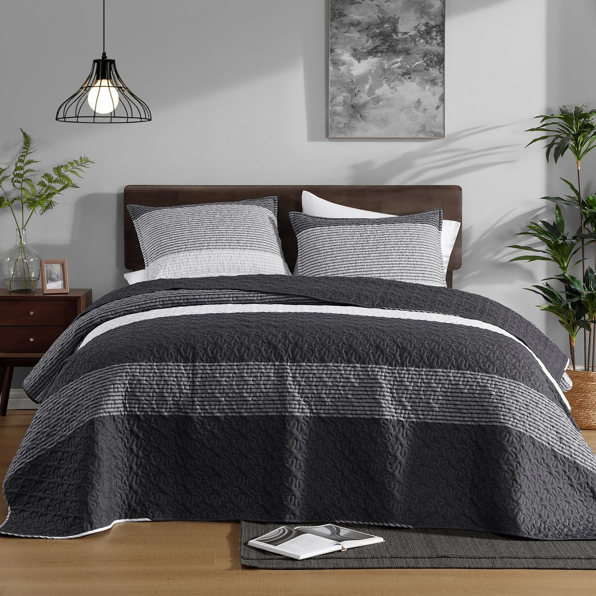 Litanika Queen Size Quilt, 3 Pcs Black and White Stripe Bedding Set