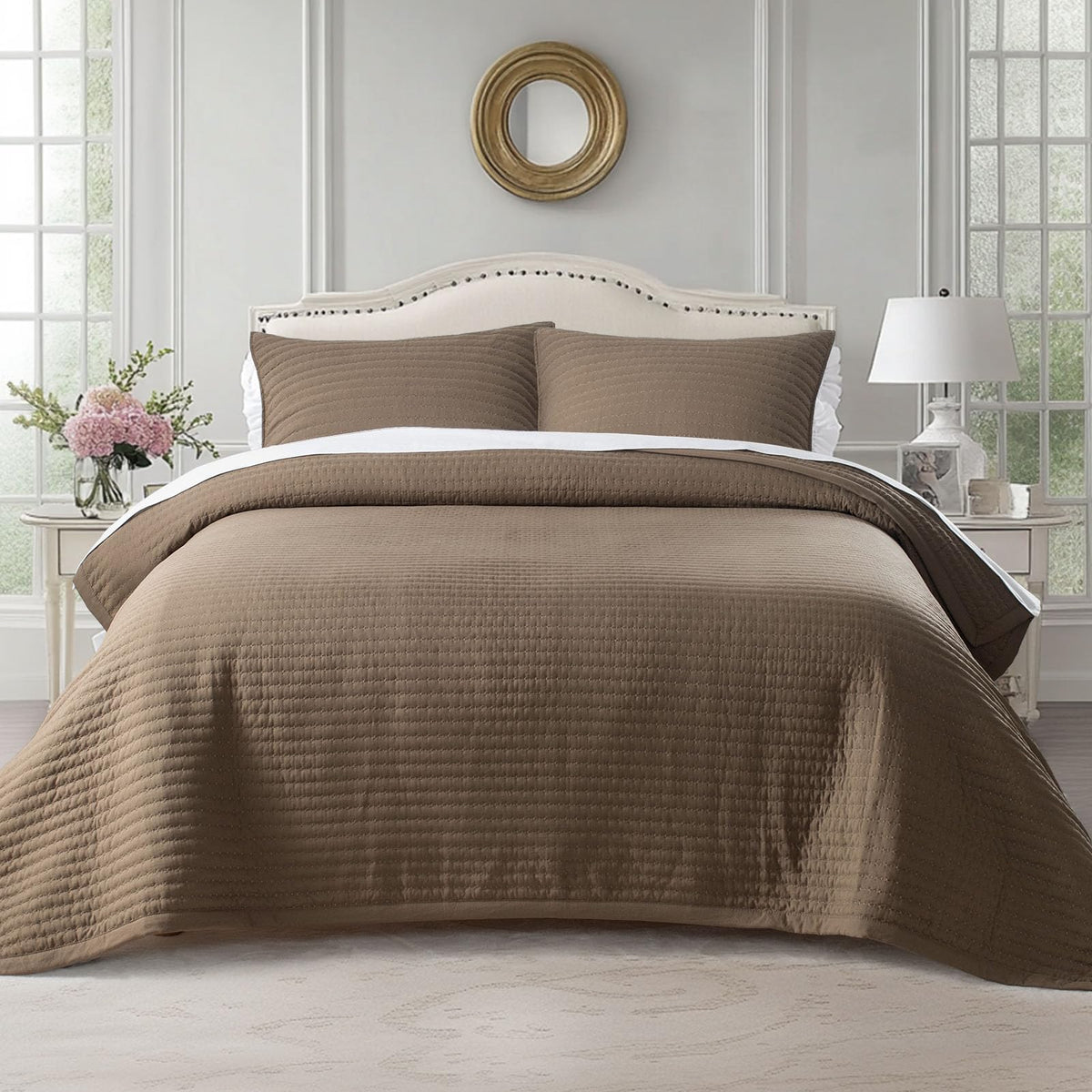 KASENTEX Oversized Queen Quilt Set 102x106, Soft Washed 3-Layer Lightweight