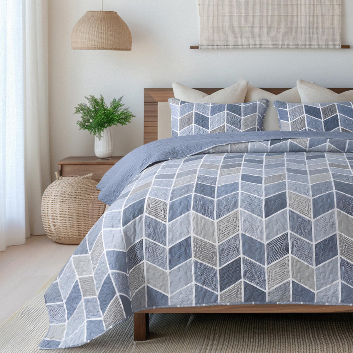 SLPR - Coastal Nautical Fish Quilt Set, Queen with 2 Shams, Lake Bedding