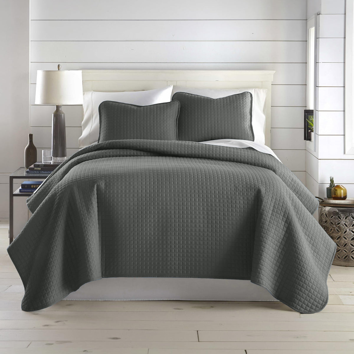 Queen Quilt Bedding Set with 2 Matching Quilted Pillow Shams, Natural Beige