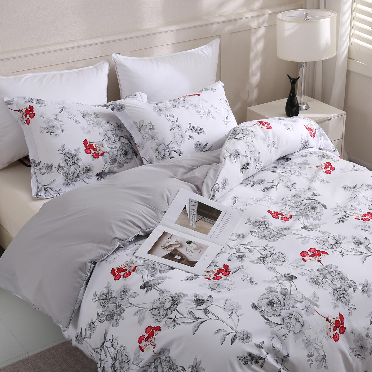 LONAVA Queen Floral 3 Pcs Duvet Cover Set, Breathable Soft Microfiber Glass Green Lining Comforter Cover with Zipper Closure, and 2 Anti-Pilling, Fade Resistant Pillowcases, Fall Floral
