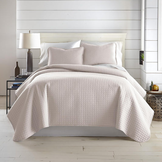 Queen Quilt Bedding Set with 2 Matching Quilted Pillow Shams, Natural Beige