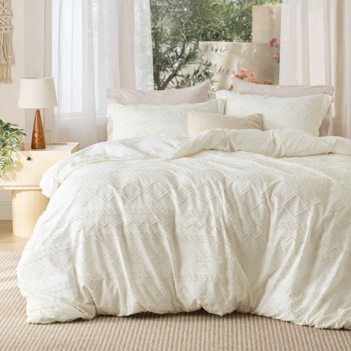 Bedsure Textured Duvet Cover King Size, Soft & Breathable Comforter Cover for All Season, 3 Pieces Wrinkle-Resistant Zipper Bedding with 8 Corner Ties, Olive Green