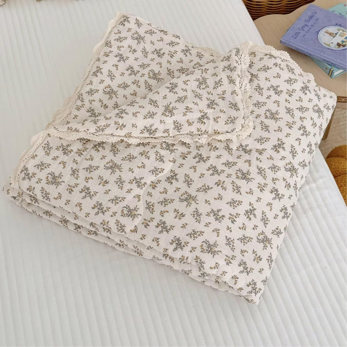 BuLuTu Shabby Chic Floral Quilt for Full Size Bed Blankets Muslin Cotton Summer Quilts Lightweight Soft Kids Comforter for Girls Teens Azalea Pattern, 79"x90", 3.9 Pounds, No Pillowcases