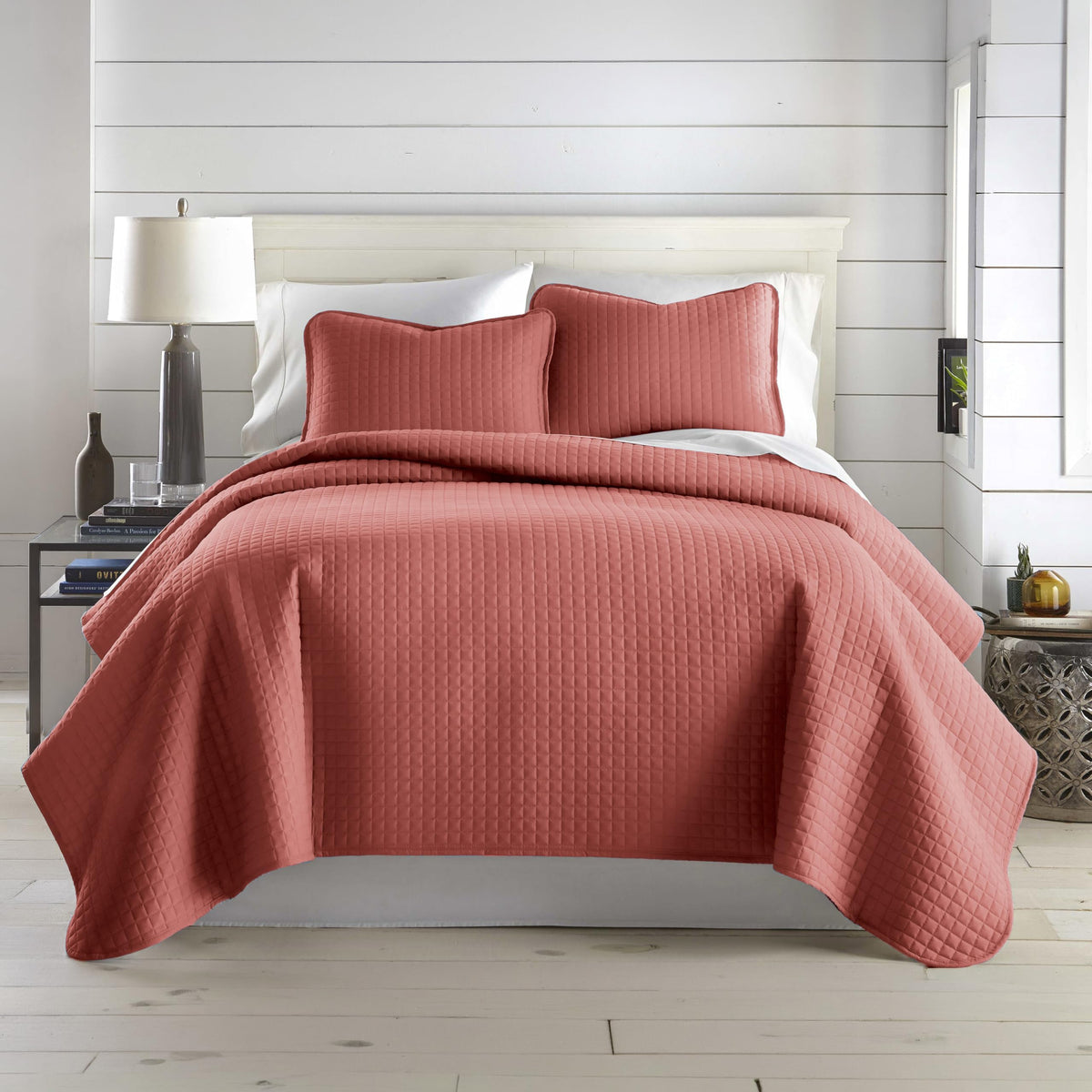 Queen Quilt Bedding Set with 2 Matching Quilted Pillow Shams, Natural Beige