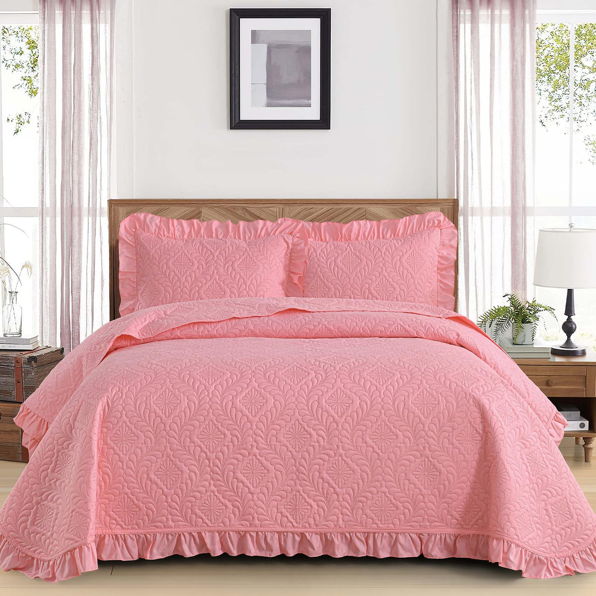 DJY Quilts Queen Size, Ruffled Reversible Bedding Set, Beige