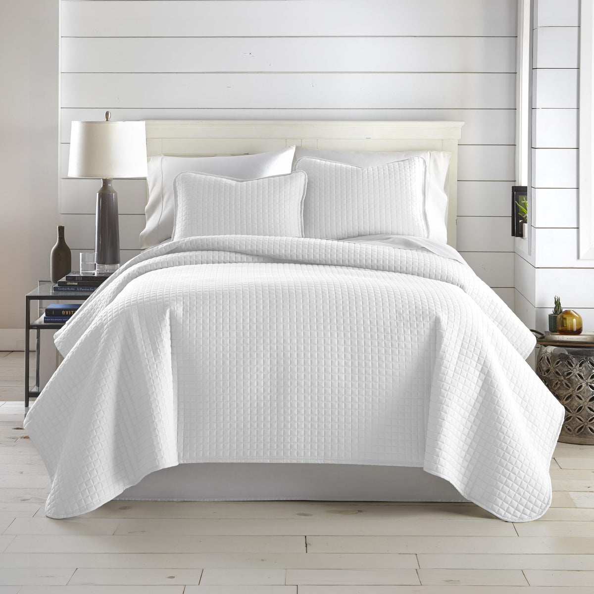 Queen Quilt Bedding Set with 2 Matching Quilted Pillow Shams, Natural Beige