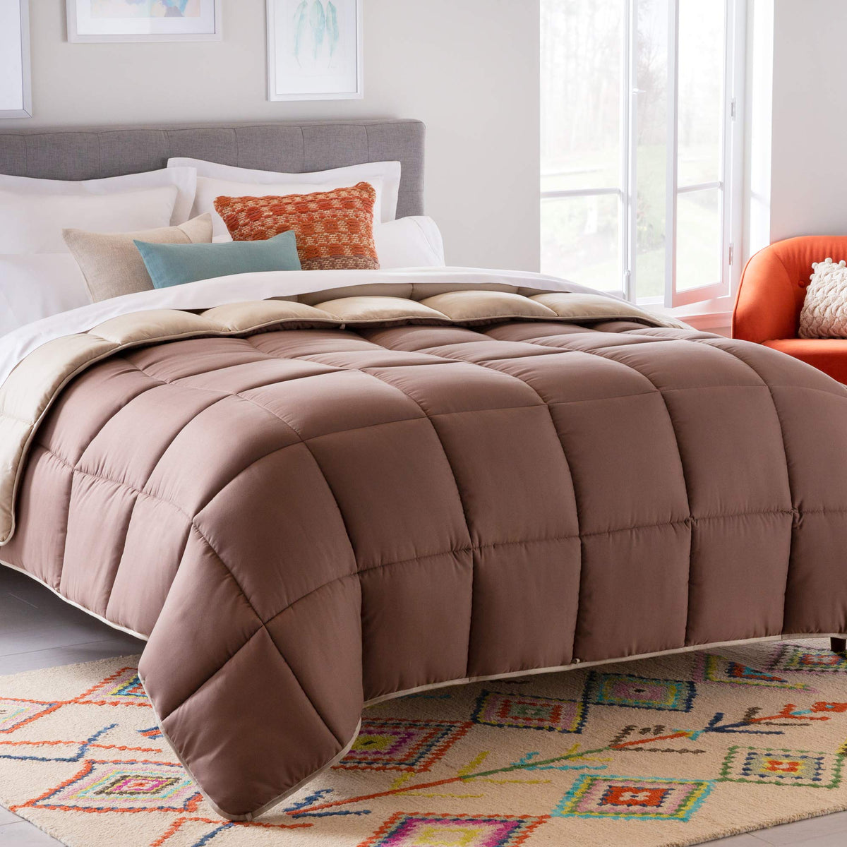 Linenspa White Down Alternative Comforter and Duvet Insert, for Queen Size Bed – All-Season Comforter with Box Stitch and 8 Duvet Loops – Bedding for Kids, Teens, and Adults