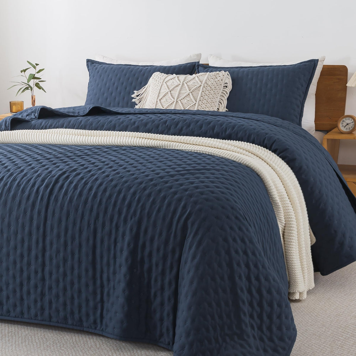 Andency Burnt Orange King Size Quilt Bedding Set, 3 Pieces Bedspread