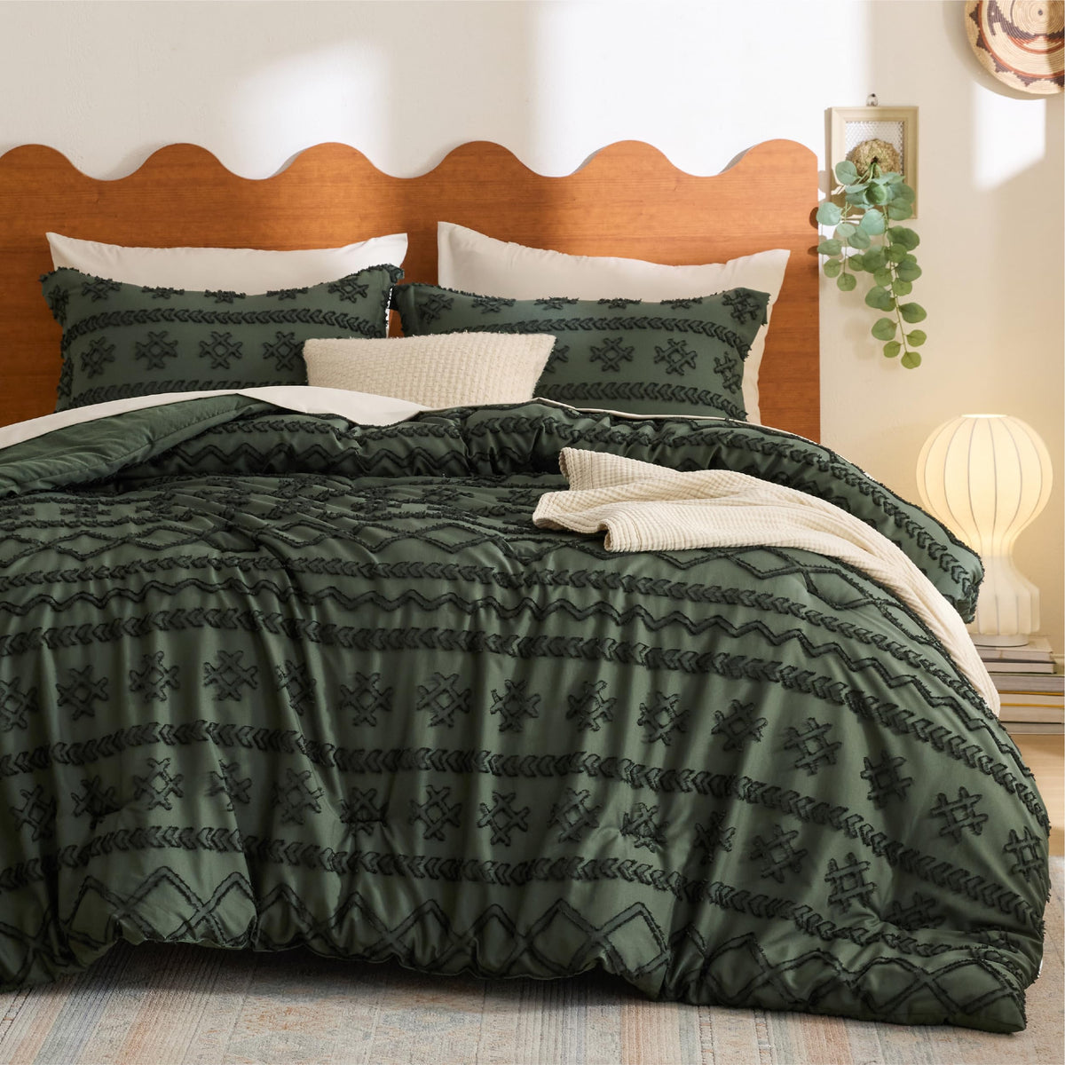 Bedsure Boho Tufted White Twin XL Comforter Set, Farmhouse-Style Bedding