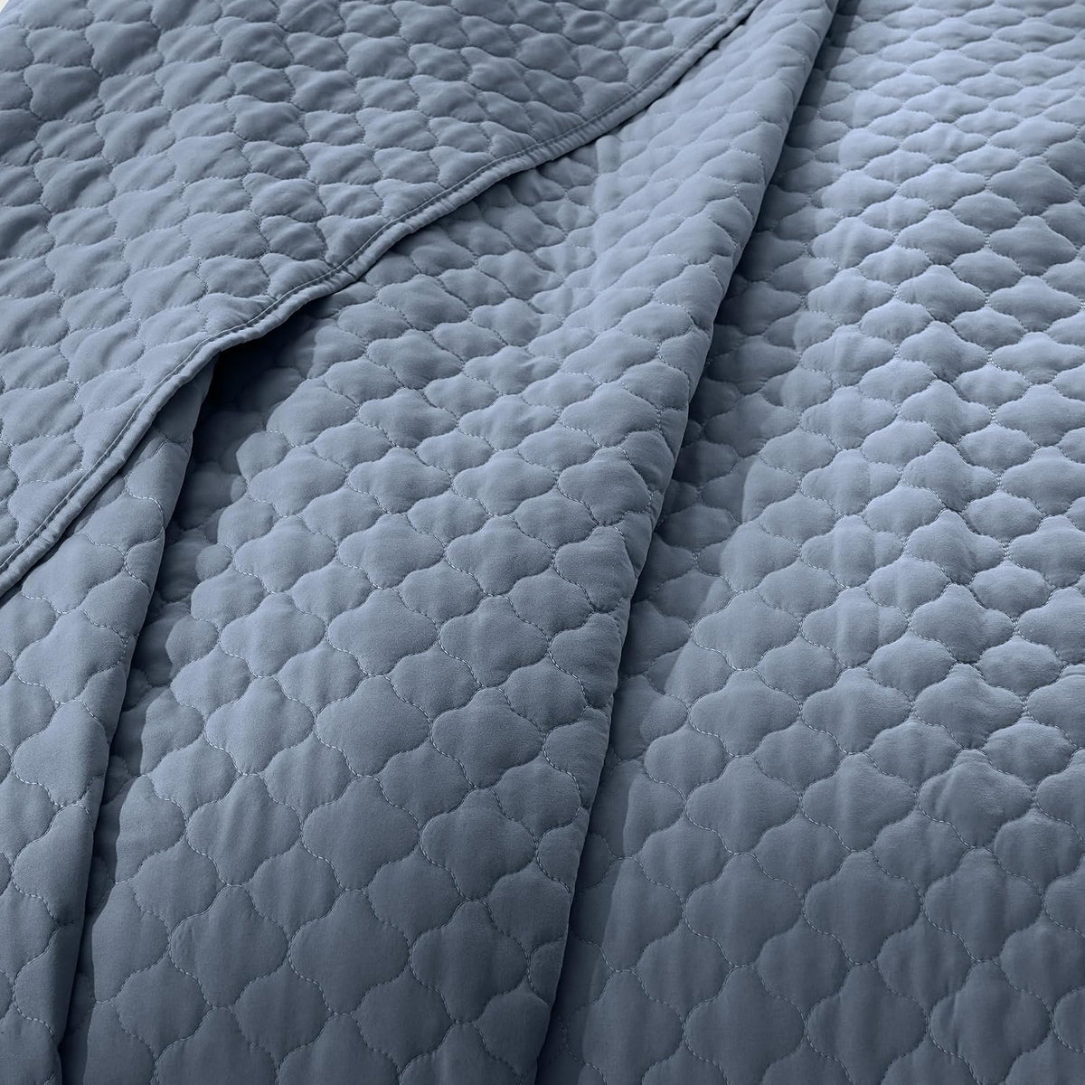 HORIMOTE HOME Quilt Twin Size Dusty Blue, Lightweight Quilt for Summer Ultra-Soft Microfiber Modern Style Quilted Clouds Pattern Bedspread Quit Set 2 Pieces (1 Quilt and 1 Pillow Sham)