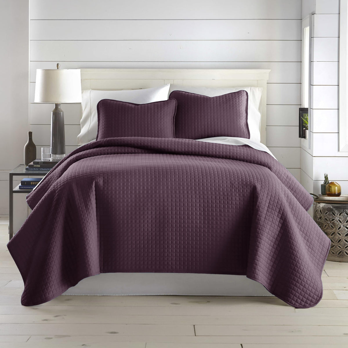 Queen Quilt Bedding Set with 2 Matching Quilted Pillow Shams, Natural Beige