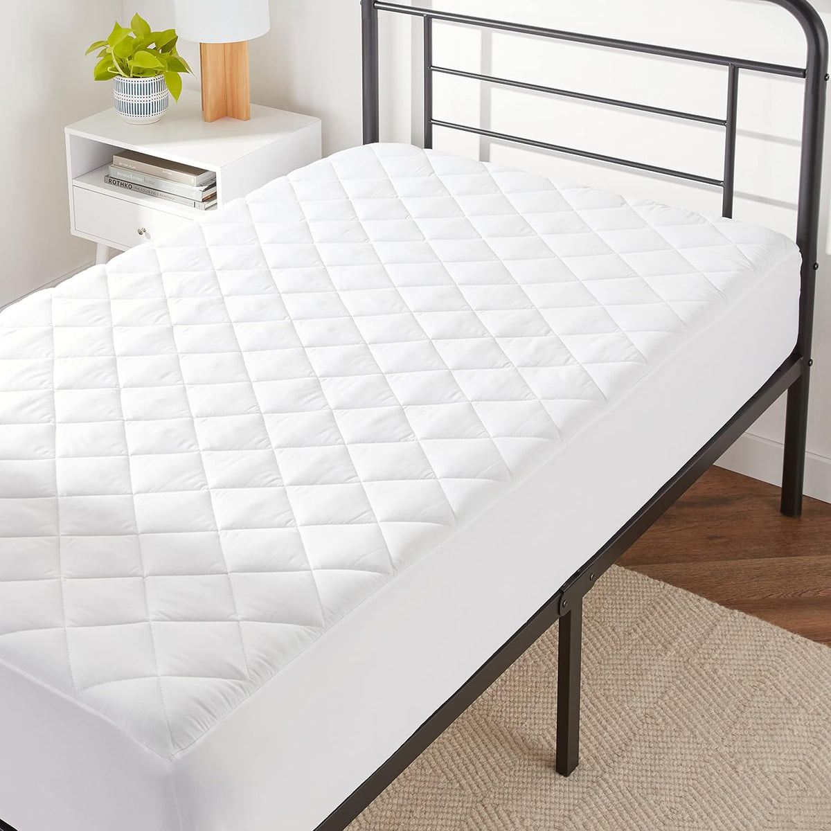 Amazon Basics Hypoallergenic Quilted Plush and Breathable Mattress Topper Pad, 18 Inches Deep, Padded, Washable, Queen, White