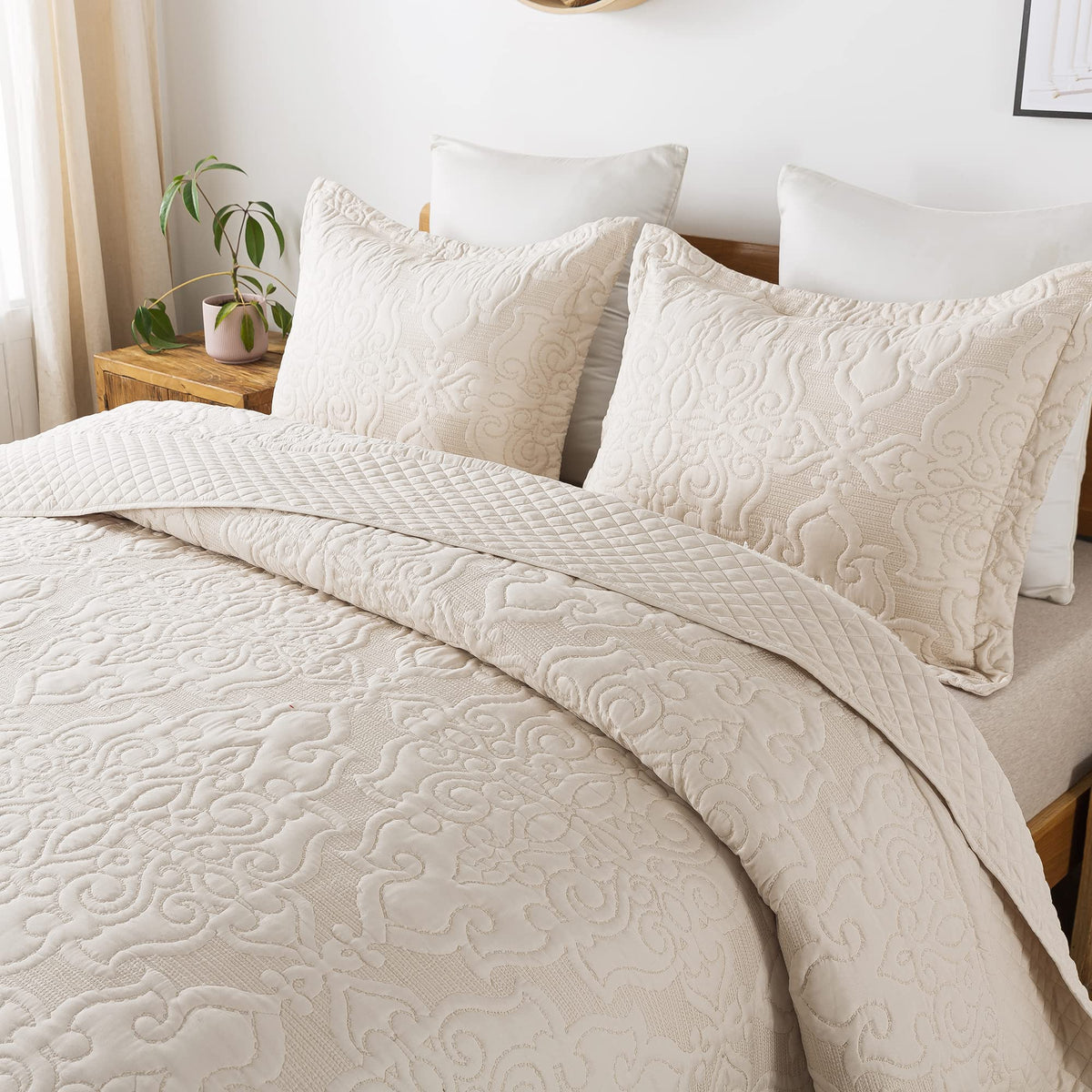 Travan 3-Piece Quilt Set Quilted Bedspread Lightweight Coverlet Set Garden Style Floral Printed Oversized Quilted Bedding Set with Shams for All Season, Exquisite, King Size