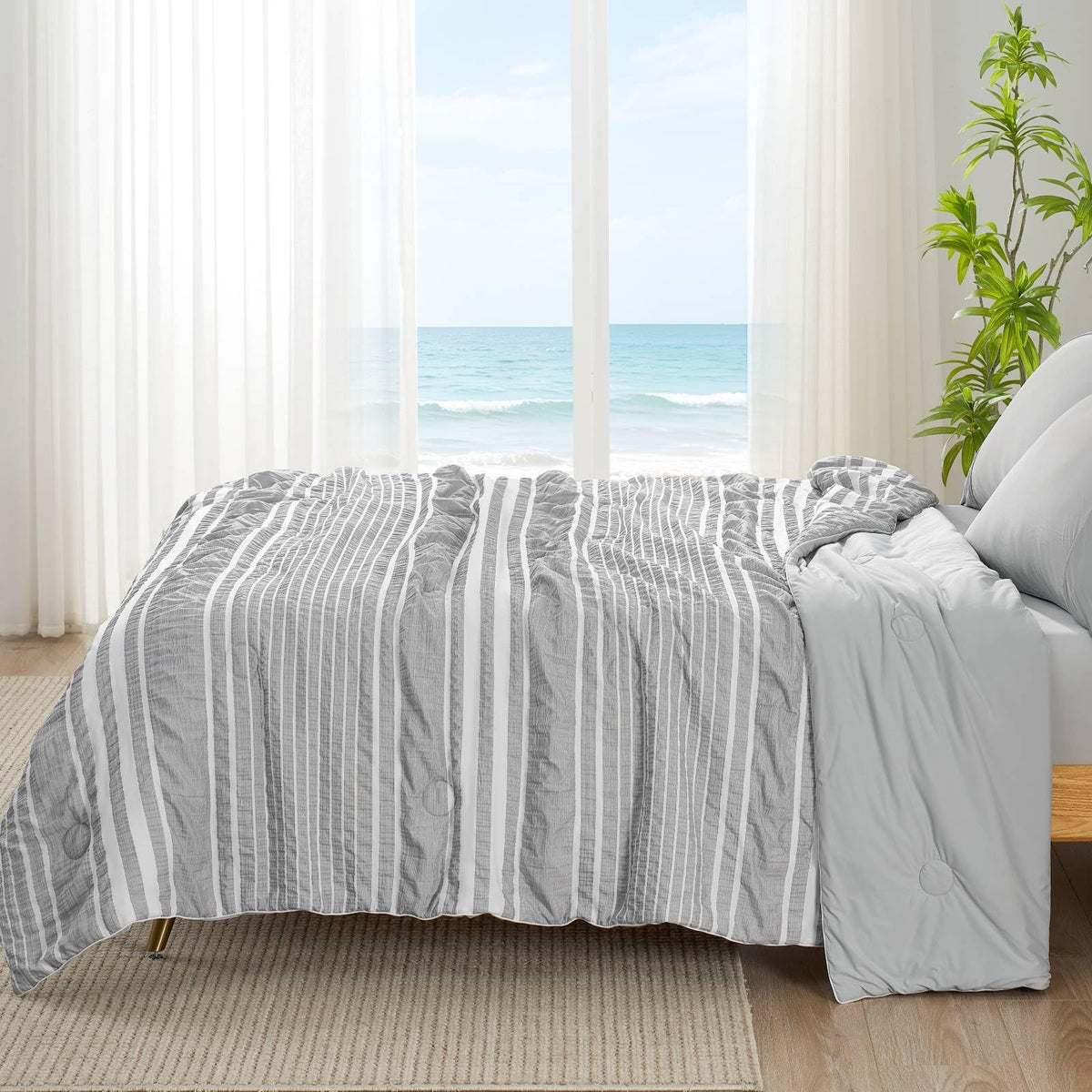 Cozy Bliss Seersucker Cooling Comforter Queen Size, Q-Max 0.45 Reversible Lightweight Cooling Blanket, Breathable Silk Smooth Summer Bedding Quilt for Hot Sleepers Night Sweats Dark Grey
