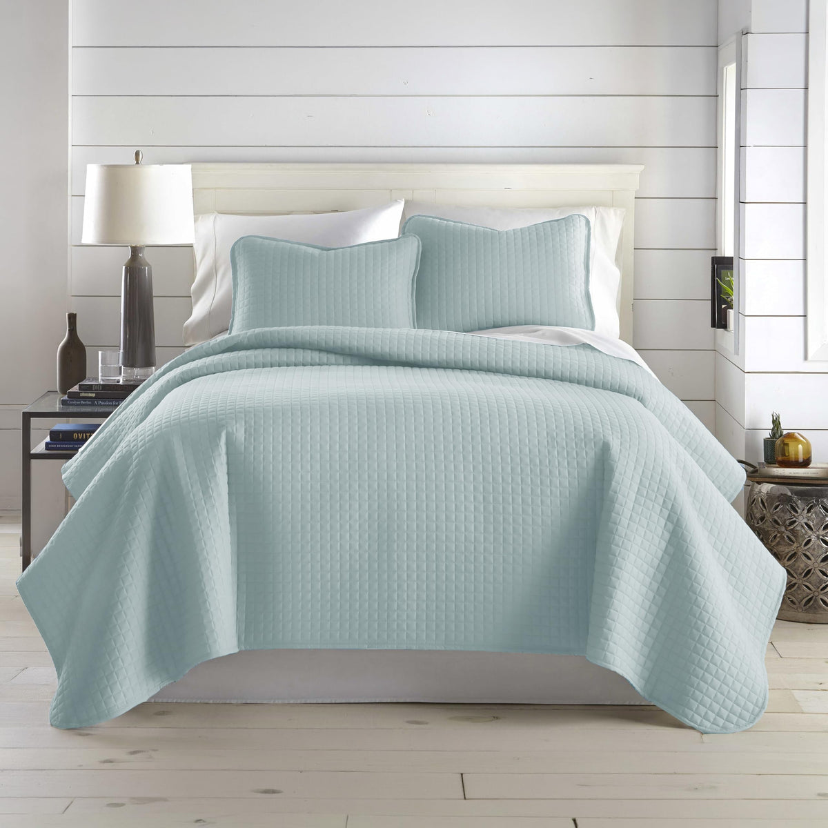 Queen Quilt Bedding Set with 2 Matching Quilted Pillow Shams, Natural Beige