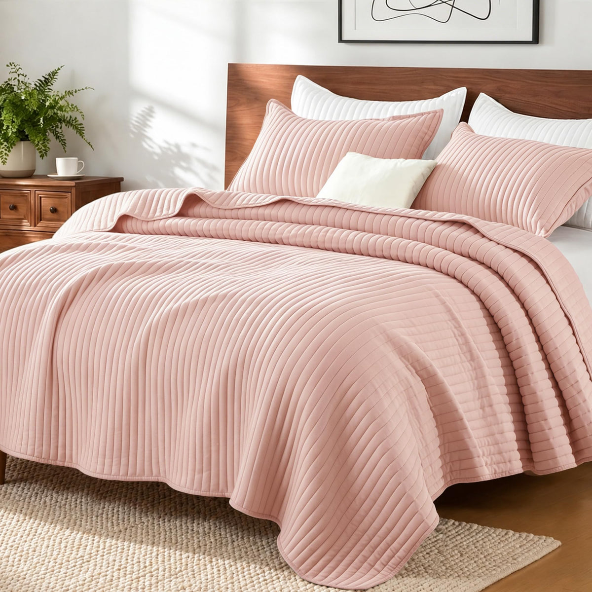 Exclusivo Mezcla Stripe Quilted King Quilt Bedding Set, Beige Cream