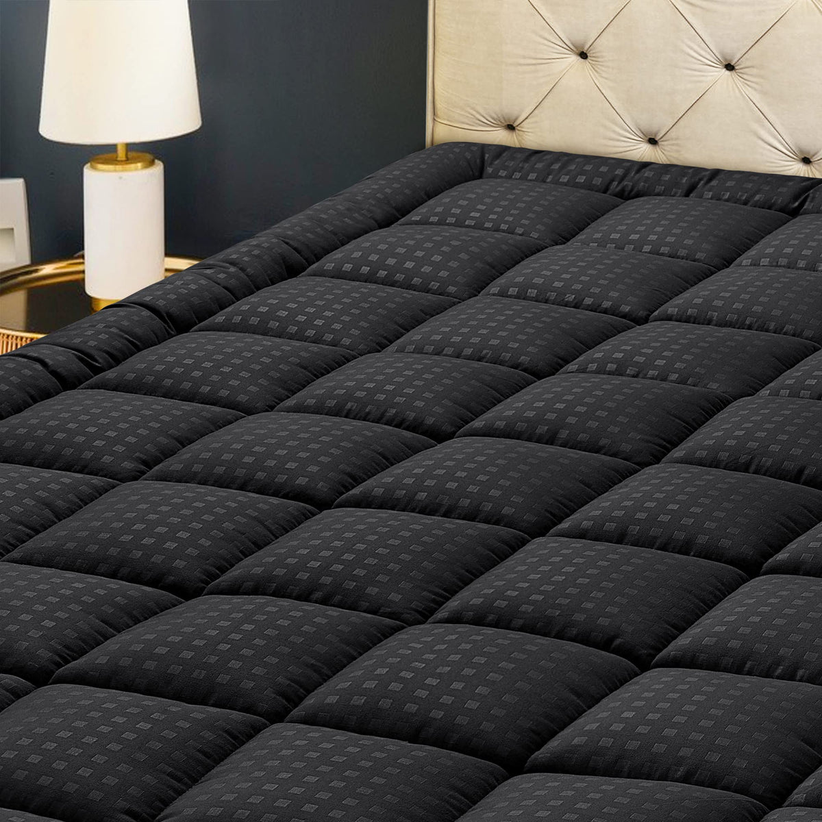 HYLEORY King Mattress Pad Quilted Fitted Mattress Protector Cooling Pillow Top Mattress Cover Breathable Fluffy Soft Mattress Topper with 8-21" Deep Pocket