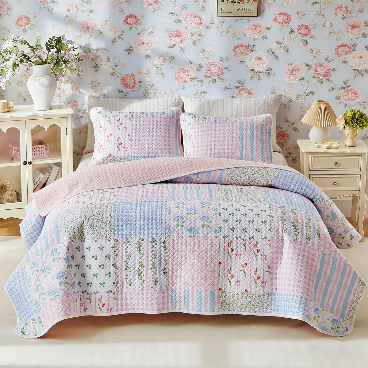 Joyreap 2pcs Floral Quilt Set Twin, Burgundy Red Botanical Patchwork Grid Design, Lightweight Cozy Bedspread Coverlet for All Season- 68x88 inches