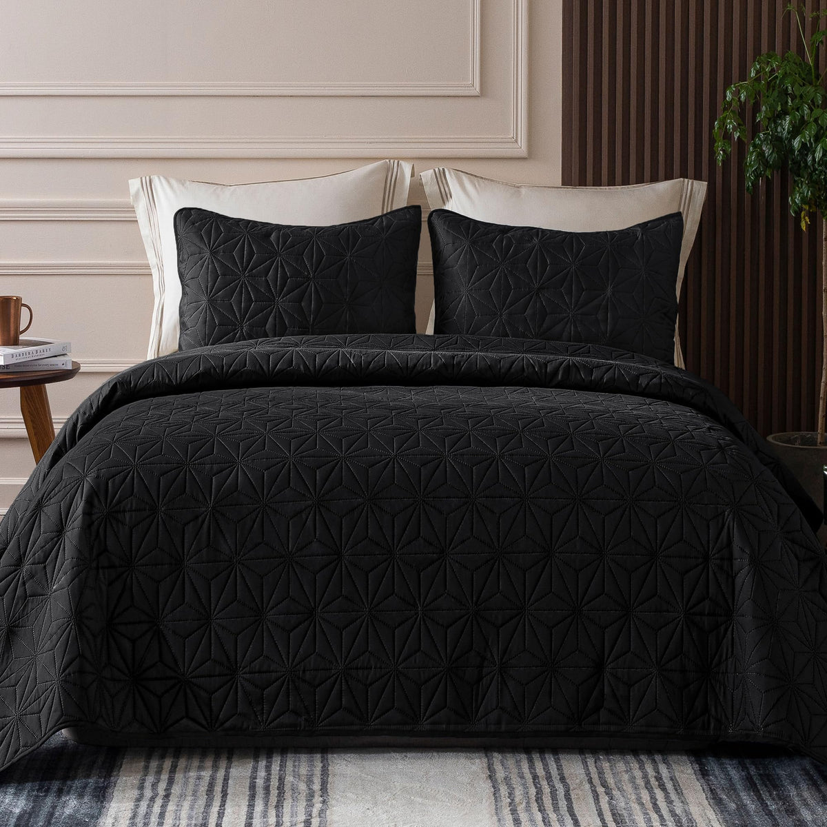 Whale Flotilla Soft King Quilt Bedding Set Lightweight Bedspread