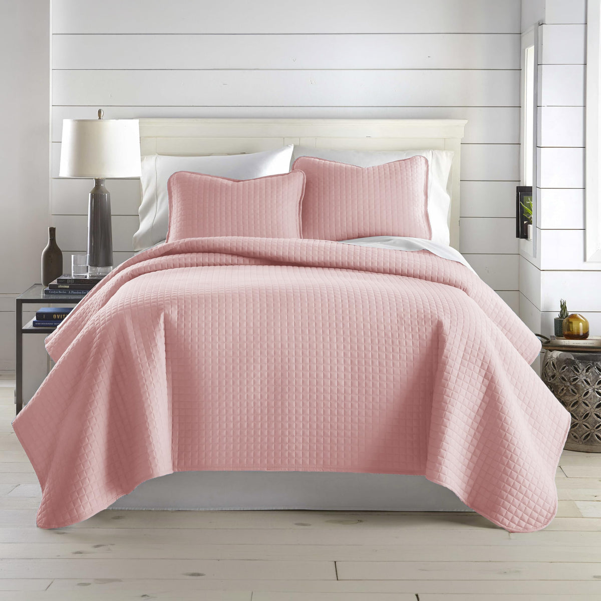 Queen Quilt Bedding Set with 2 Matching Quilted Pillow Shams, Natural Beige