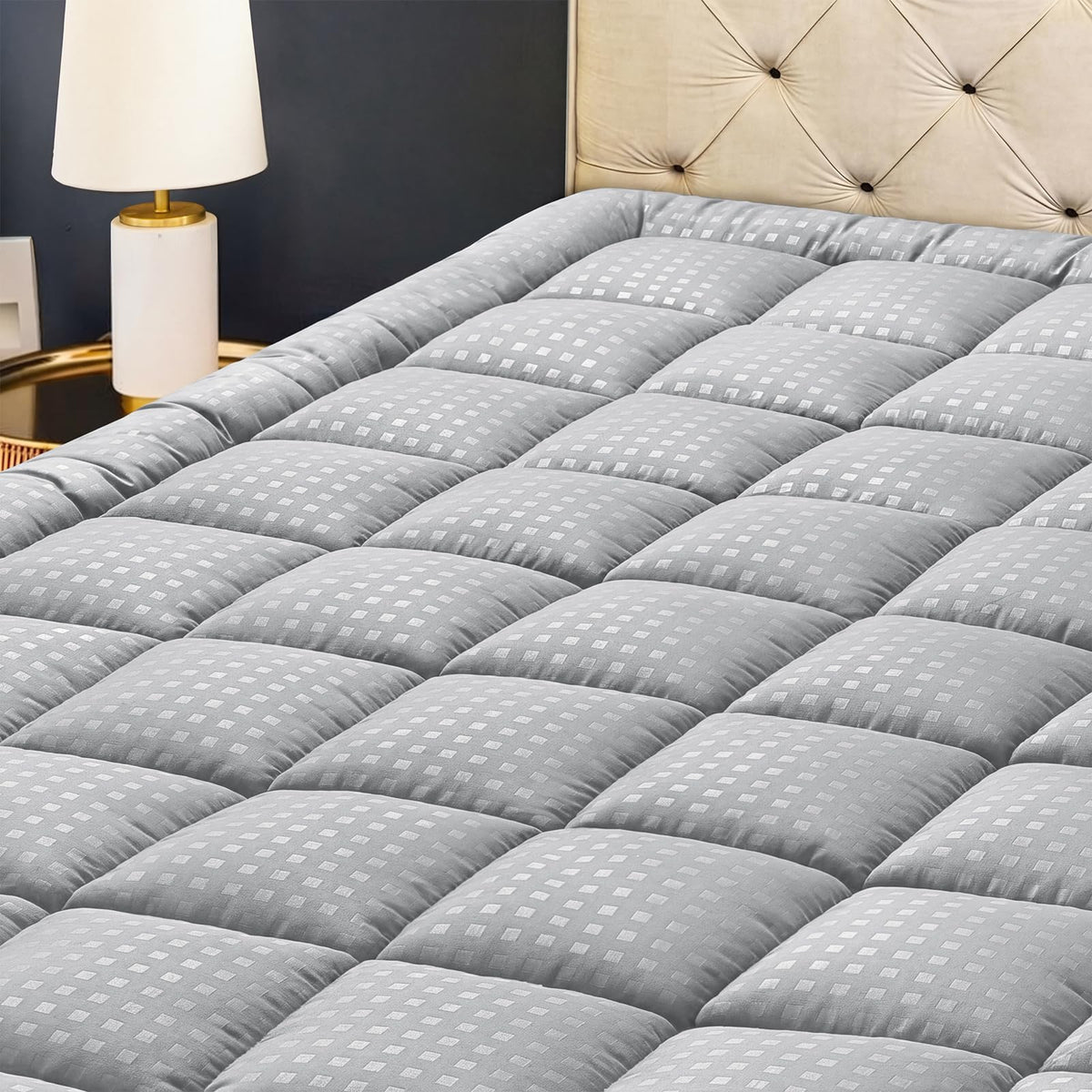 HYLEORY King Mattress Pad Quilted Fitted Mattress Protector Cooling Pillow Top Mattress Cover Breathable Fluffy Soft Mattress Topper with 8-21" Deep Pocket