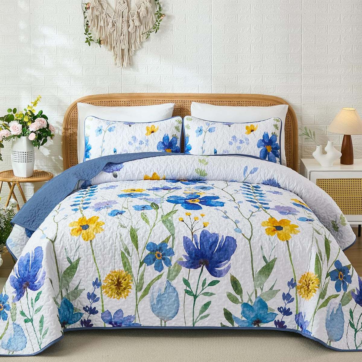 Anibedding Floral Quilt Set King, 3 Pieces Yellow Lightweight Bedspread