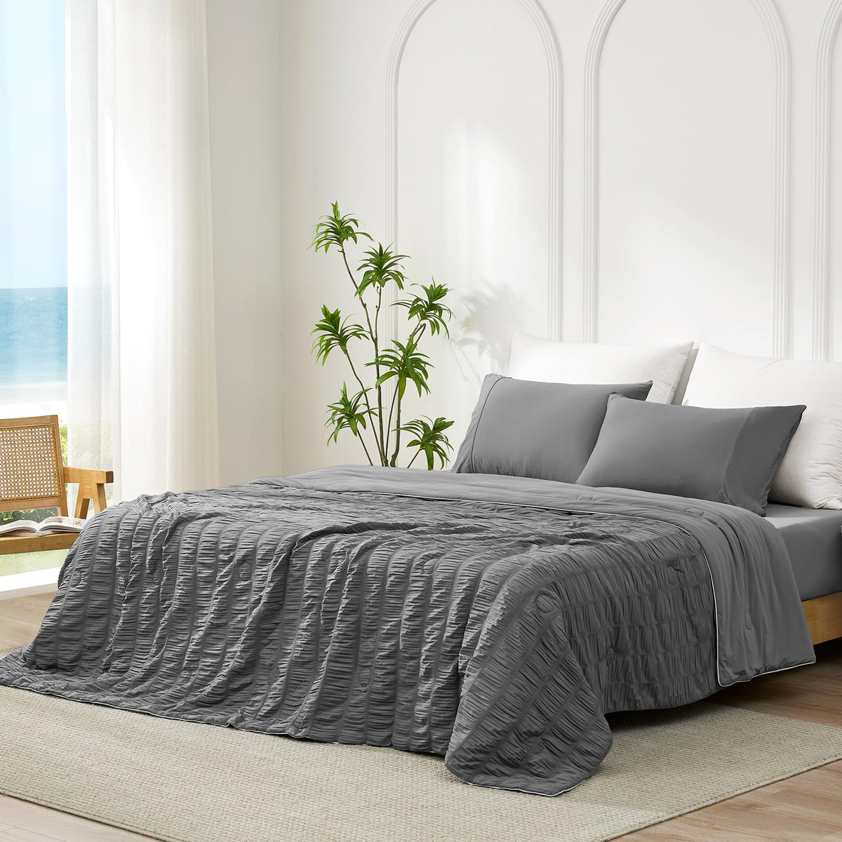 Cozy Bliss Seersucker Cooling Comforter Queen Size, Q-Max 0.45 Reversible Lightweight Cooling Blanket, Breathable Silk Smooth Summer Bedding Quilt for Hot Sleepers Night Sweats Dark Grey