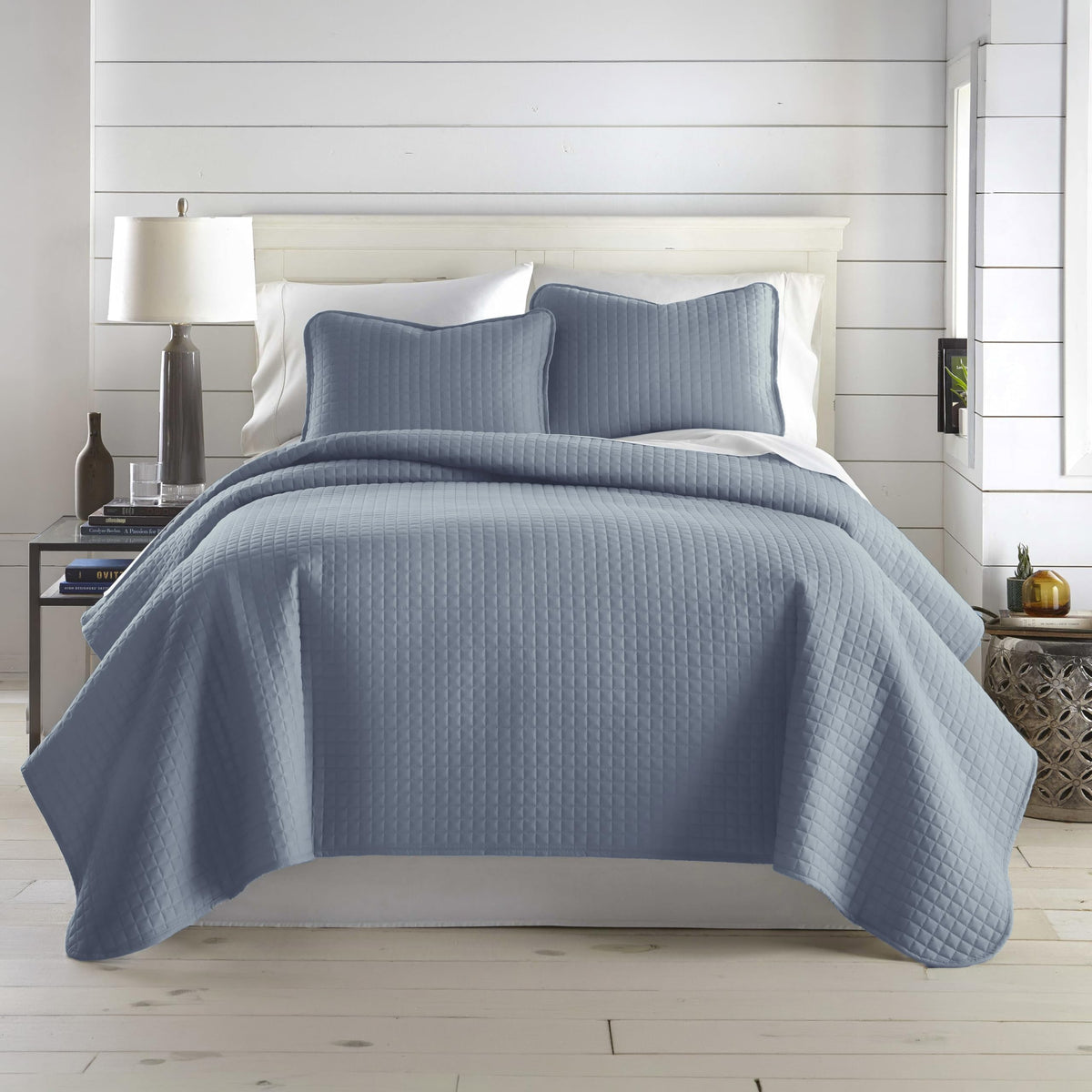 Queen Quilt Bedding Set with 2 Matching Quilted Pillow Shams, Natural Beige