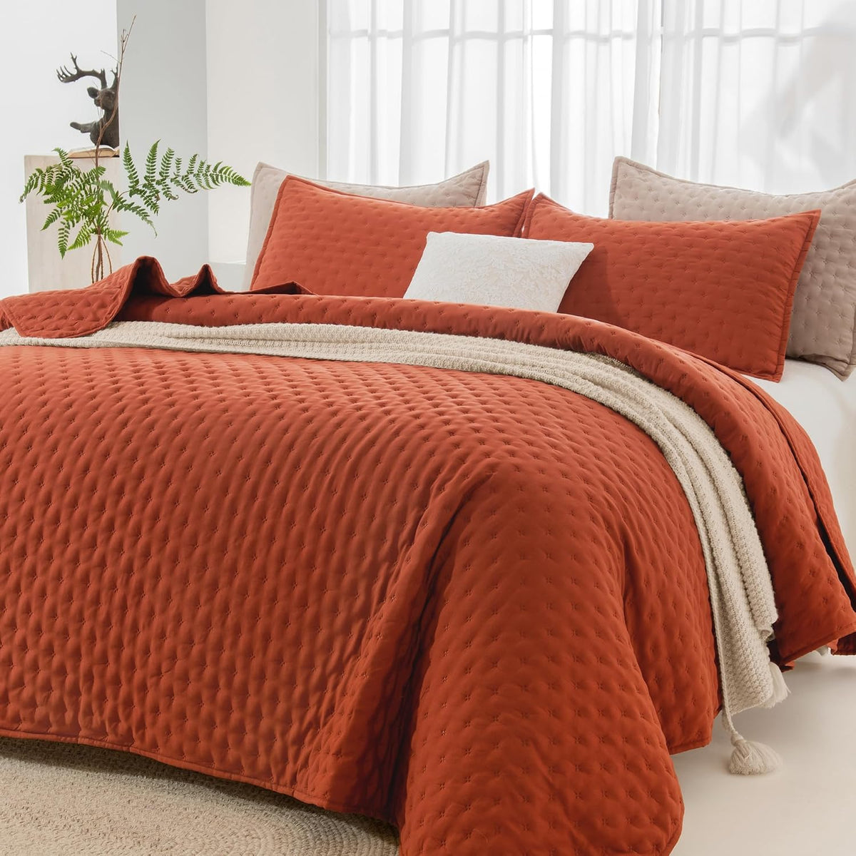 Andency Burnt Orange King Size Quilt Bedding Set, 3 Pieces Bedspread